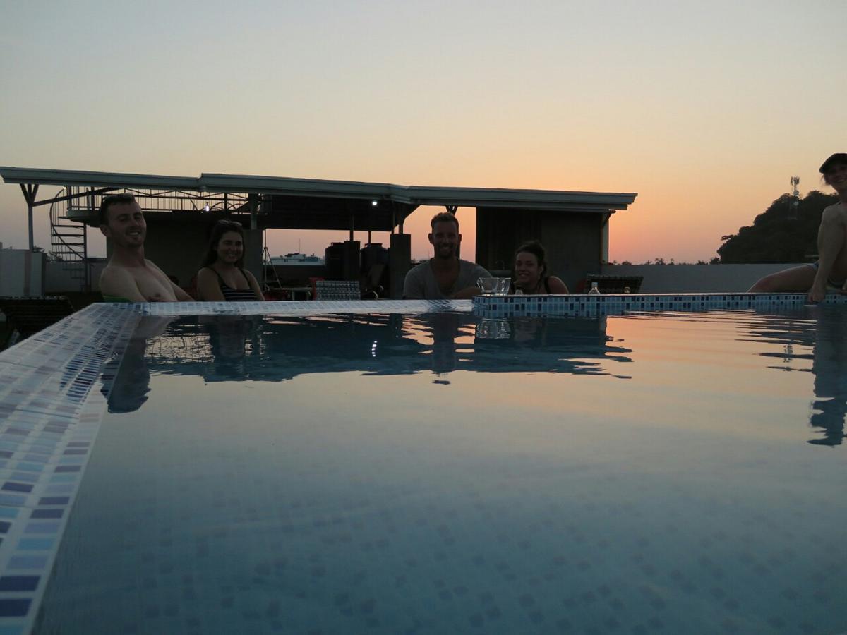 W Hostel Boracay Boracay Island ภายนอก รูปภาพ
